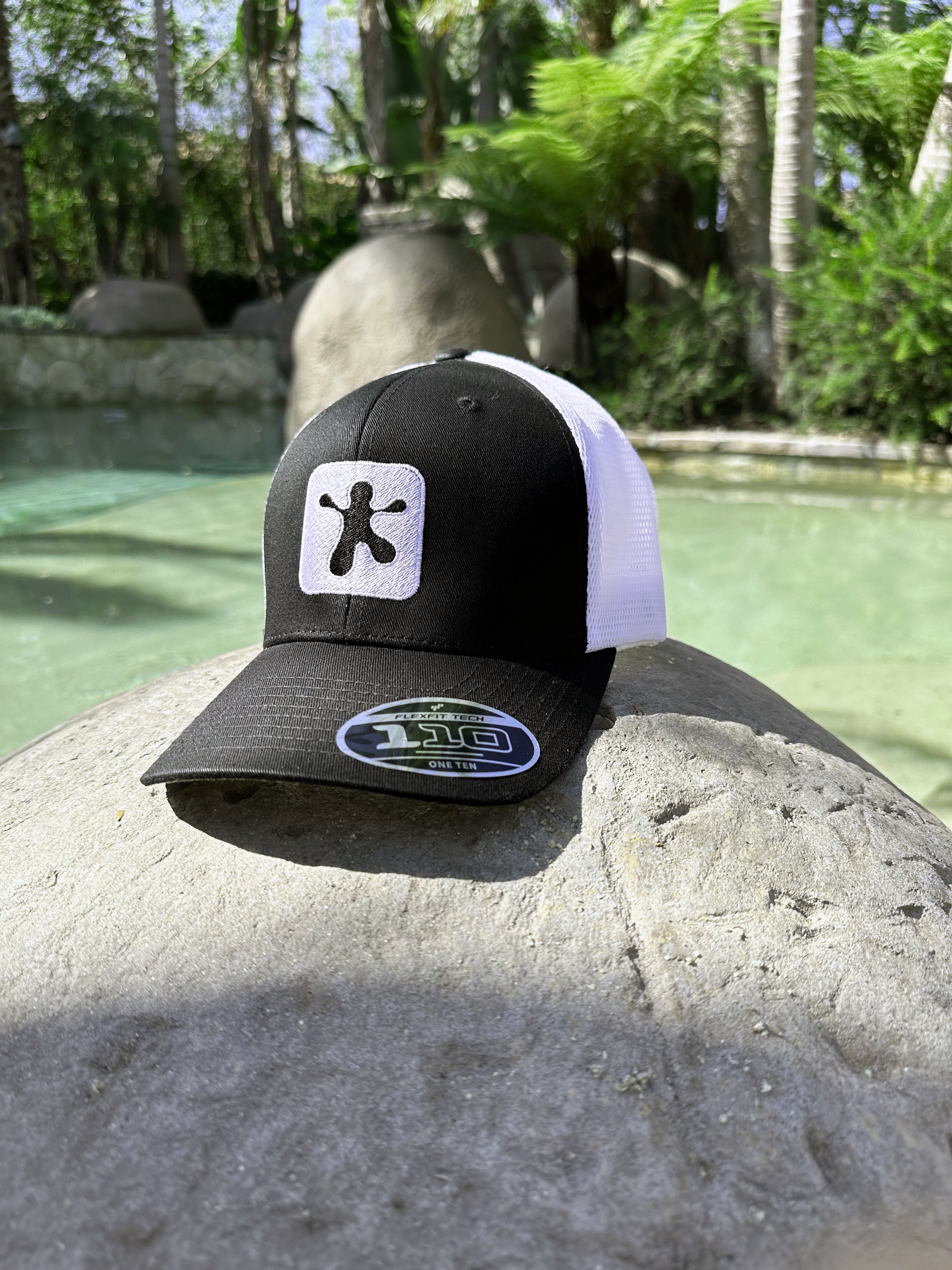 Flex fit Mesh Cap